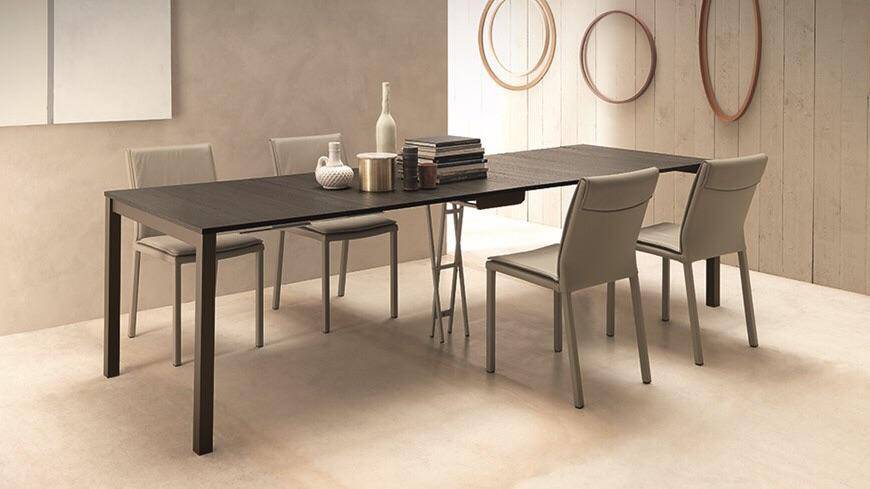 Quebec Expanding Console Table - Image 3