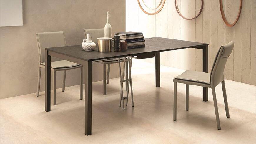 Quebec Expanding Console Table - Image 5